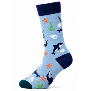 Sock Wollah – Dolfijnen, Zeewier, Zeesterren en Schelpen op lichtblauw